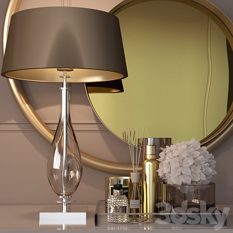 Decorative set in gold for the dressing table